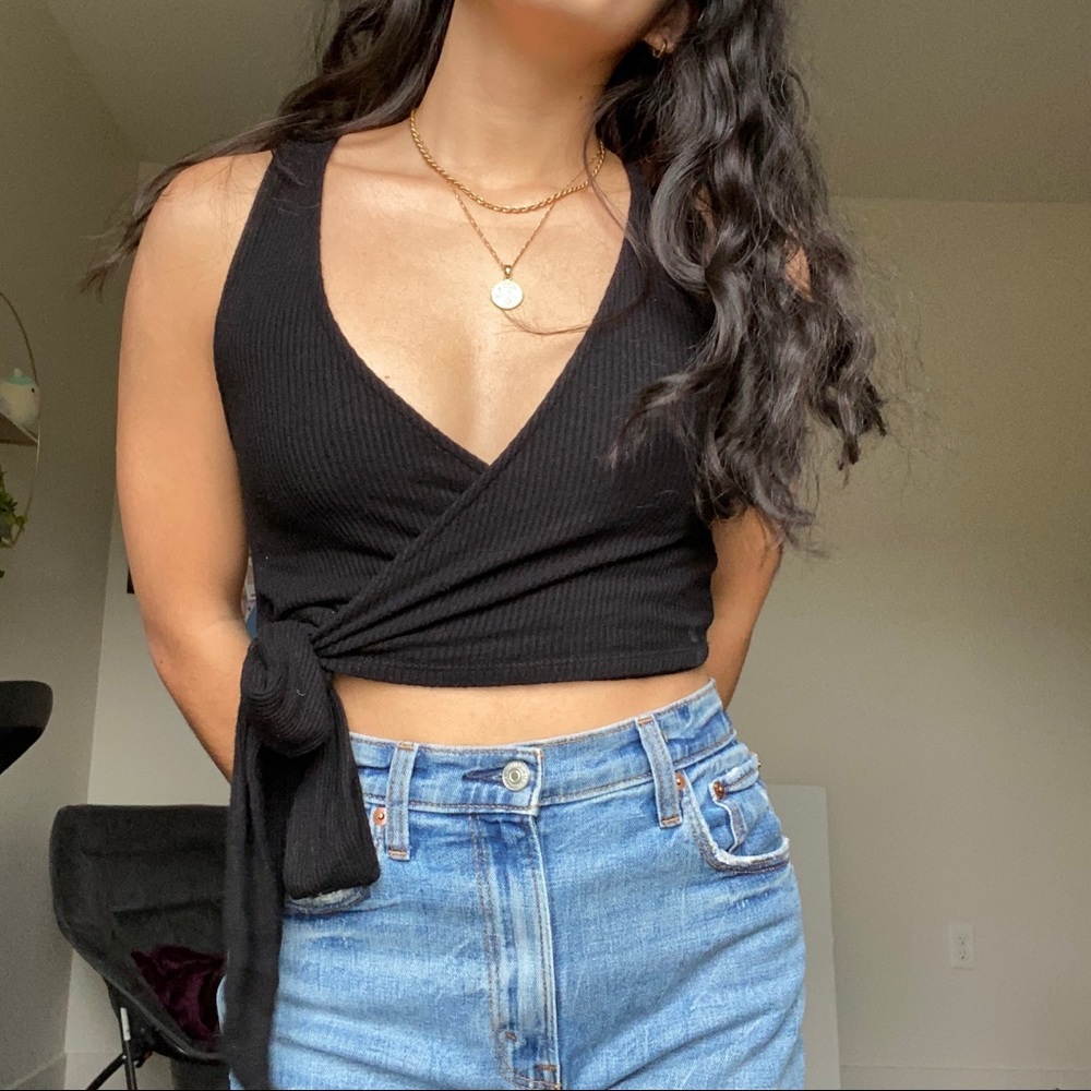 [SOLD]  Ribbed wrap tank top